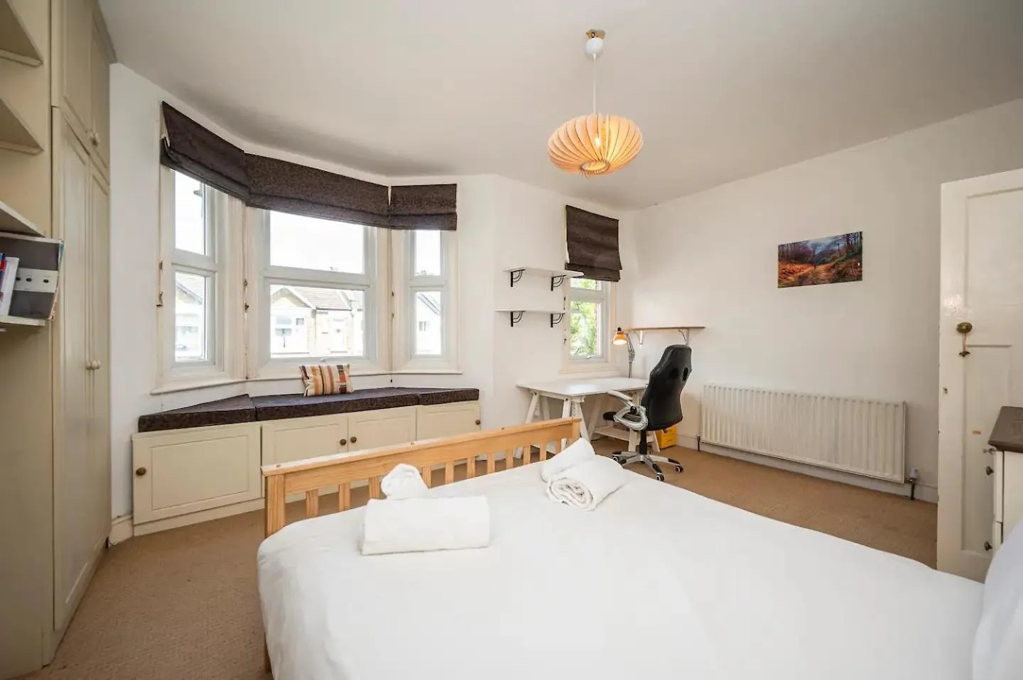 Villa Pass The Keys Large Period House With Garden Near Peckham Londres 0*,  Reino Unido