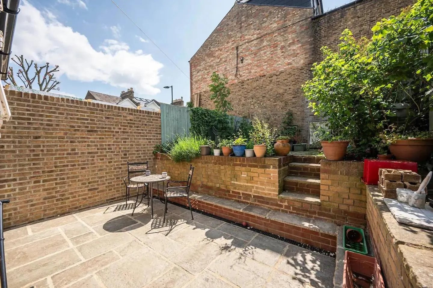 Villa Pass The Keys Large Period House With Garden Near Peckham Londres