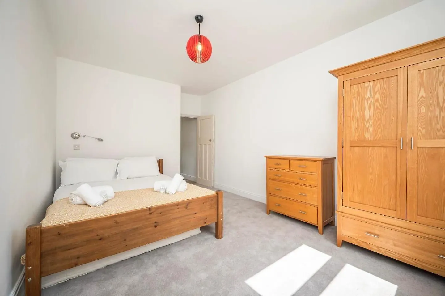 Pass The Keys Large Period House With Garden Near Peckham London Villa Birleşik Krallık